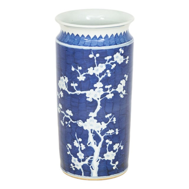 Chinese Blue and White Porcelain Umbrella Stand For Sale