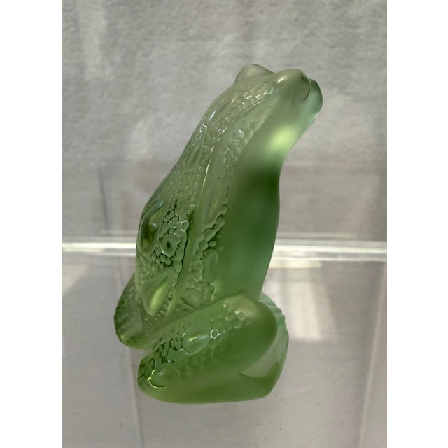Glass Lalique France Crystal Frog Lime Green Signed Figurine Paperweight Rainette For Sale - Image 7 of 9