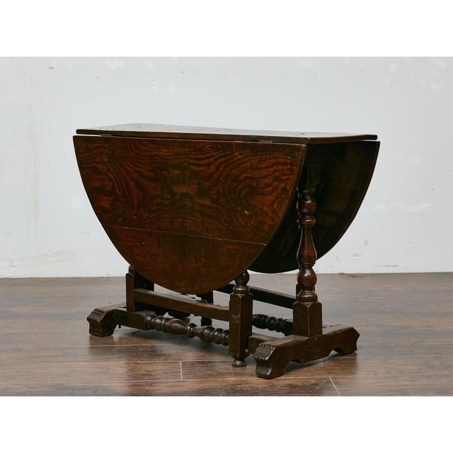 Oval Oak Gateleg Table with Turned Legs, England, 19th Century For Sale - Image 9 of 12