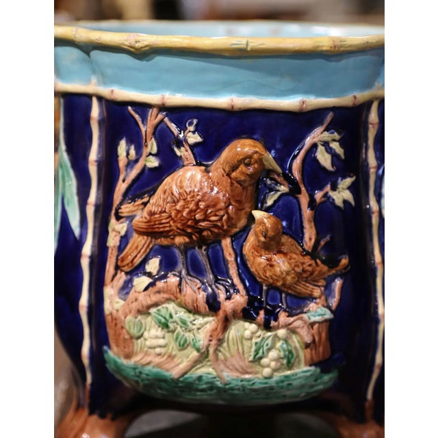 19th Century French Majolica Barbotine Cache Pot With Bird Relief Decor For Sale In Dallas - Image 6 of 8