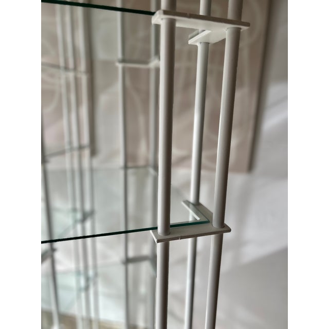 Post Modern Architectural Steel and Glass | Pair of 1980s Postmodern Etageres For Sale - Image 4 of 5