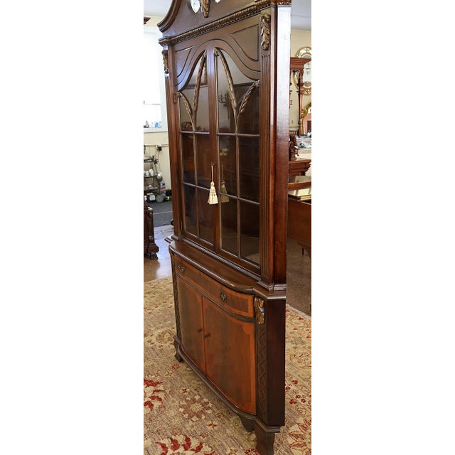 Traditional 1950s English Regency Style Solid Flame Mahogany Corner Cabinet For Sale - Image 3 of 10