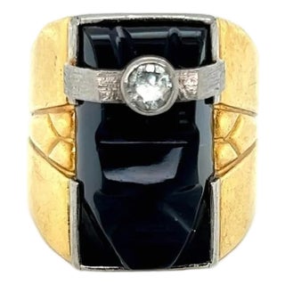 Mid 20th Century Diamond Onyx 18k Two Tone Gold Carved Face Ring - Size 9.5 For Sale