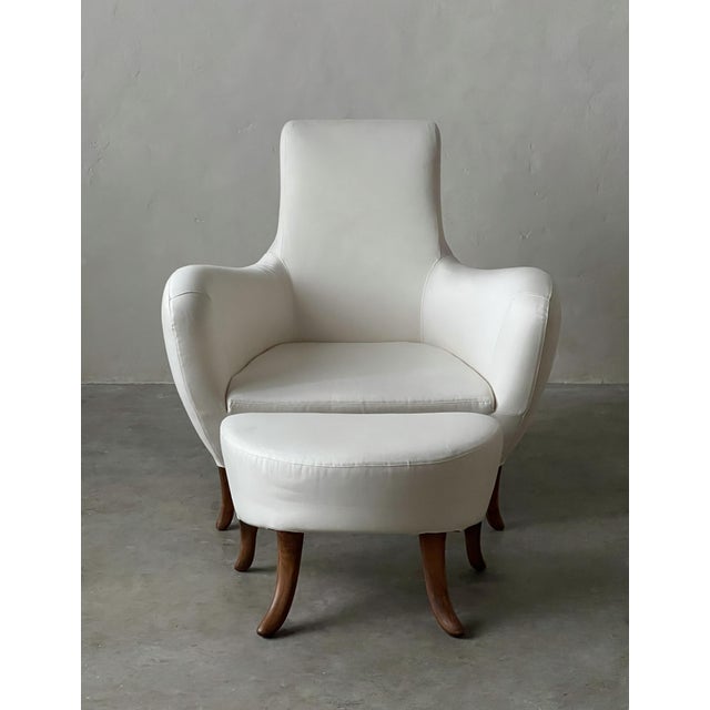 Wood Late 20th Century Italian Armchairs - a Pair For Sale - Image 7 of 10