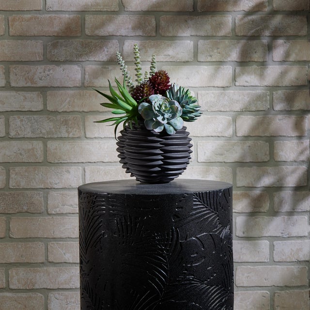 Contemporary Ribbed Ceramic Bud Vase (Set of 2) For Sale - Image 3 of 4