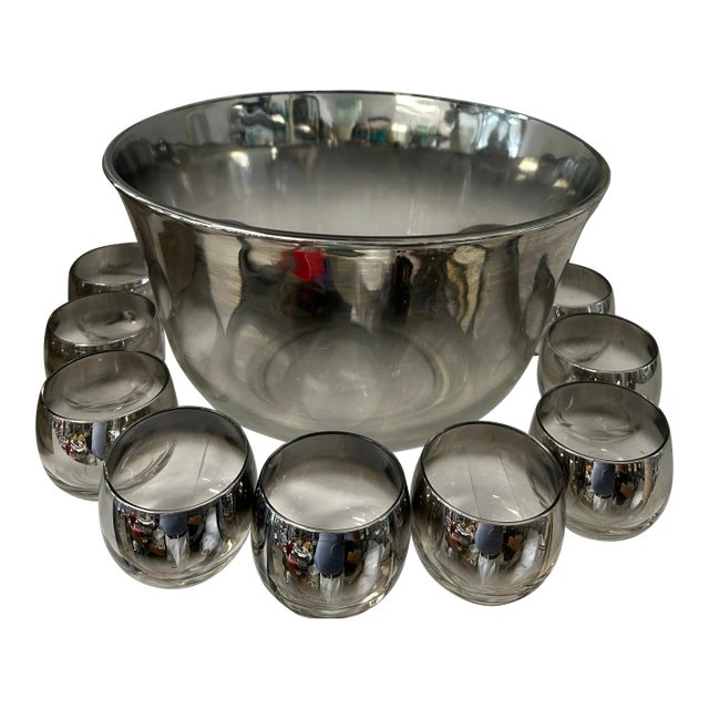 1960s Silver Fade Punch Bowl Set After Dorothy Thorpe- 12 Pieces For Sale