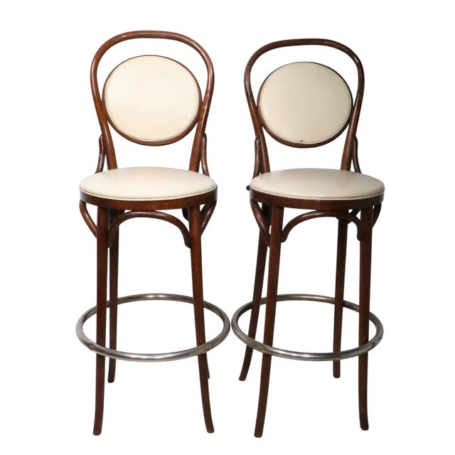 Pr. Bar Height Bentwood Stools by L & B Products Corp. After Thonet C 1981 For Sale In New York - Image 6 of 14