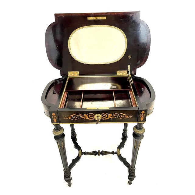 Napoleon III Table with Marquetry Decoration For Sale - Image 5 of 9