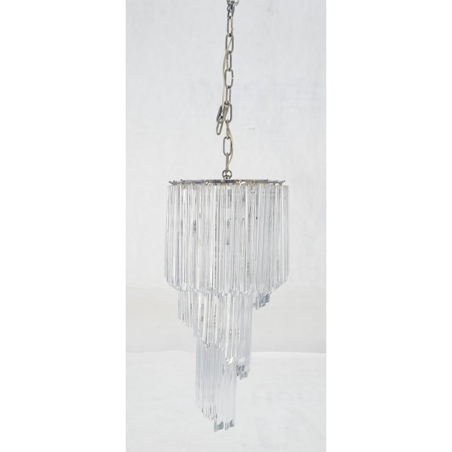 Mid-Century Modern 1980s Mid Century Spiral Tier Swirling Chandelier with Murano Glass Triedri Prisms For Sale - Image 3 of 10