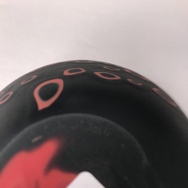 Vintage Loops Vase by Harry and Camilla Paul for Salviati, Venice For Sale - Image 7 of 9