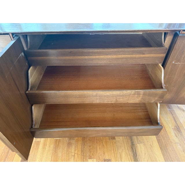 Vintage John Cameron Mid-Century Modern Dresser With Mirror For Sale In New York - Image 6 of 13