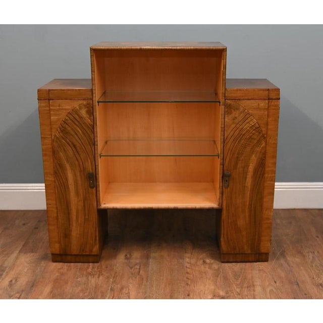 Brown Art Deco Figured Walnut Display Cabinet, 1930 For Sale - Image 8 of 8
