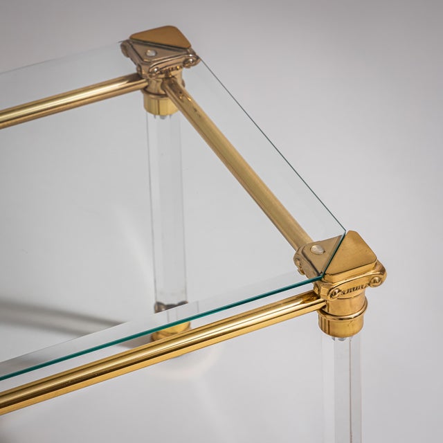 Coffee Tables in Acrylic Glass and Brass, Italy, 1950s, Set of 2 For Sale - Image 10 of 13