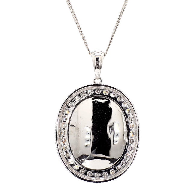 2020s 17.59 Carat White Opal & Diamond Halo Milgrain 18k White Gold Vintage Pendant For Sale - Image 5 of 9