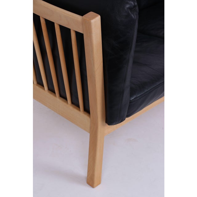 Wood Model AH303 Sofa with Black Leather by Andreas Hansen for Brødere Andersen, 1980s For Sale - Image 7 of 10