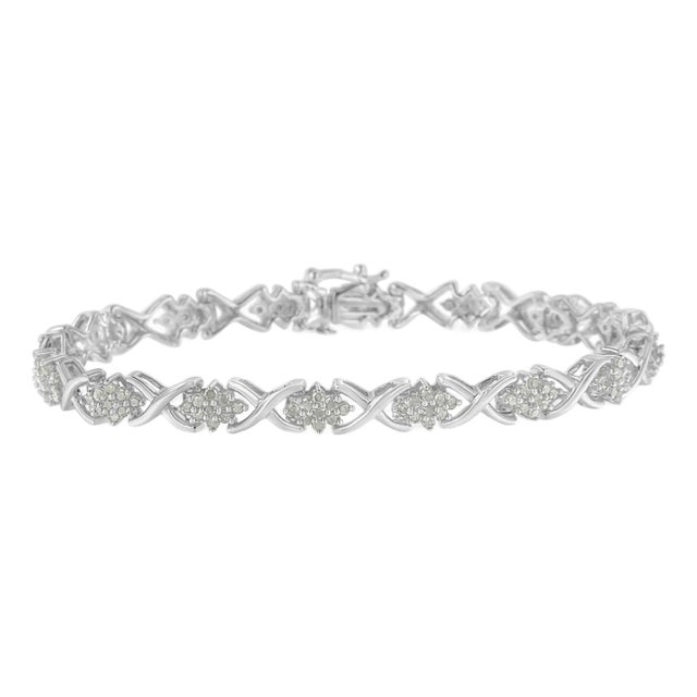 .925 Sterling Silver 1-1/2 Cttw Diamond Cluster X Link 7" Tennis Bracelet (I-J color, I3 clarity) For Sale