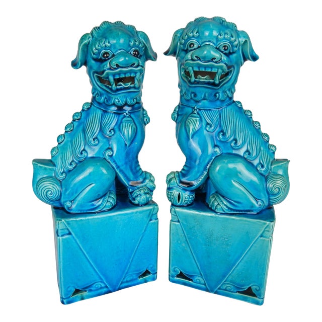 Early 20th Century Turquoise Blue Glaze Foo Dogs- a Pair For Sale
