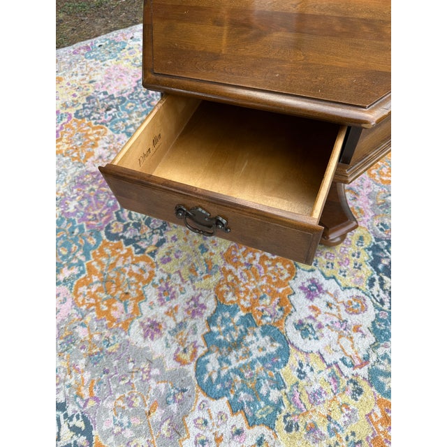 1960s 1960s Ethan Allen Maple Pedestal Table For Sale - Image 5 of 7