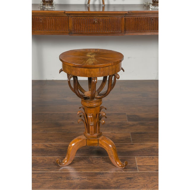 Biedermeier Period 1840s Austrian Walnut Guéridon with Star Inlay and Foliage For Sale - Image 11 of 11