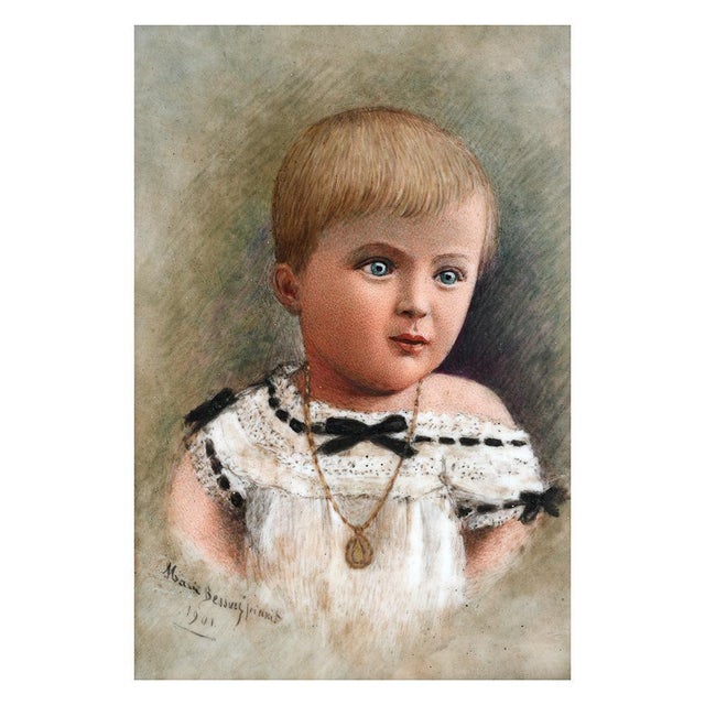 Tableau portrait d'enfant sur porcelaine This piece is designed in the style of the selected designer and/or manufacturer