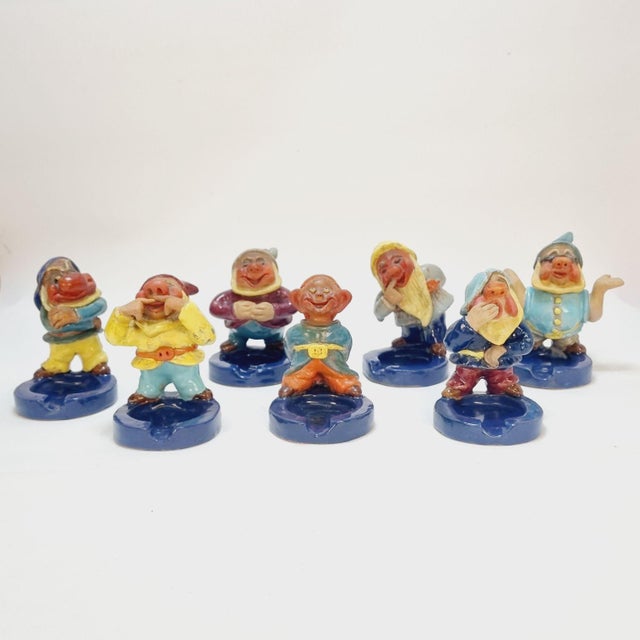 Ceramic Snow White and the Seven Dwarfs Figurines, 1942, Set of 7 For Sale - Image 6 of 14