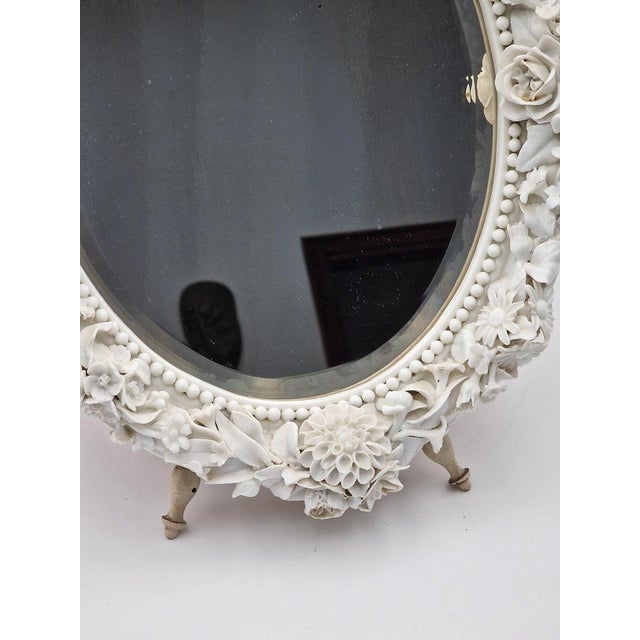 Antique Standing Mirror in Porcelain from Meissen, 19th Century For Sale - Image 6 of 17