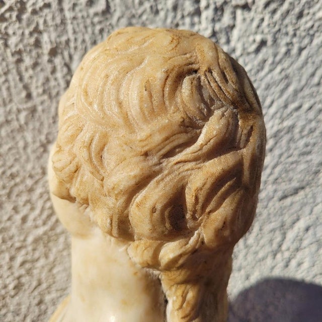 Stone Figurative Bust, 1600s, Marble For Sale - Image 7 of 18