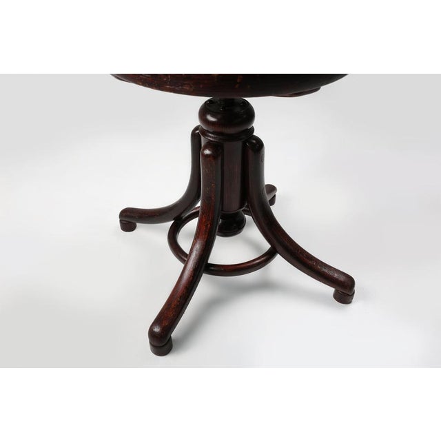 Austrian Piano Stool in Beech and Bentwood by Michael Thonet for Thonet, 1890s For Sale - Image 10 of 12