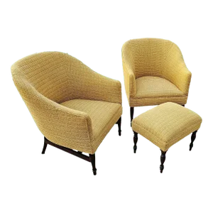 Mid-Century Barrel Chairs and Matching Footstool With Tweed Upholstery and Turned Legs - 3 Pieces