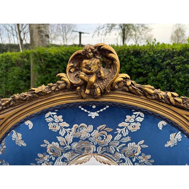 1940 French Louis XVI Gold Beech Blue Velvet Settee For Sale - Image 6 of 18
