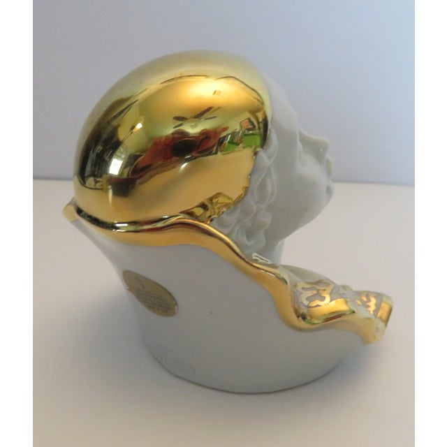 Limoges Capodimonte Porcelain Pierrot Clown Figurine With Swarovski Crystal Teardrop 1980s For Sale In Dallas - Image 6 of 13