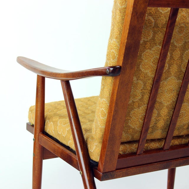 Boomerang Armchair from Ton, Former Czechoslovakia, 1960s For Sale - Image 9 of 10