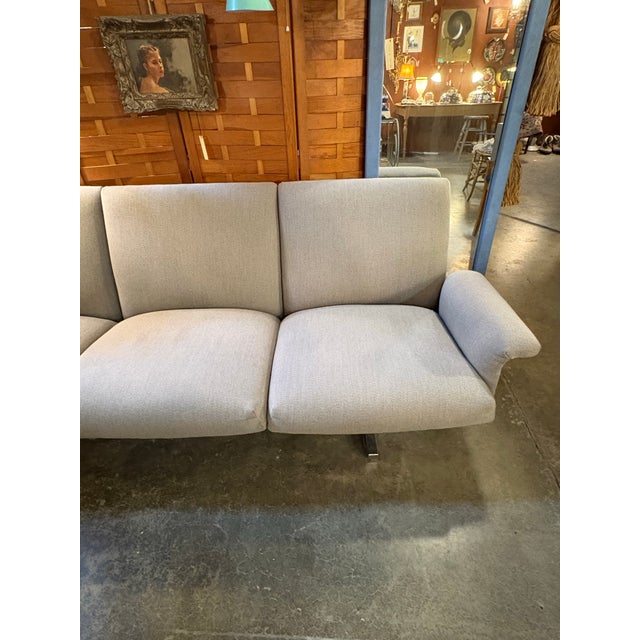 1960s Mid Century Modern 1960s Switzerland De Sede Attributed 0531 Sofa For Sale - Image 5 of 8