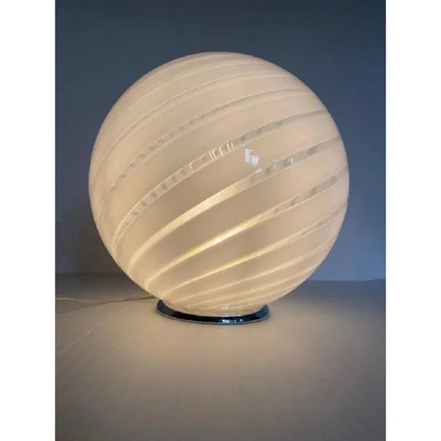 Spiral White Murano Glass Table Lamp by Simoeng For Sale - Image 4 of 9