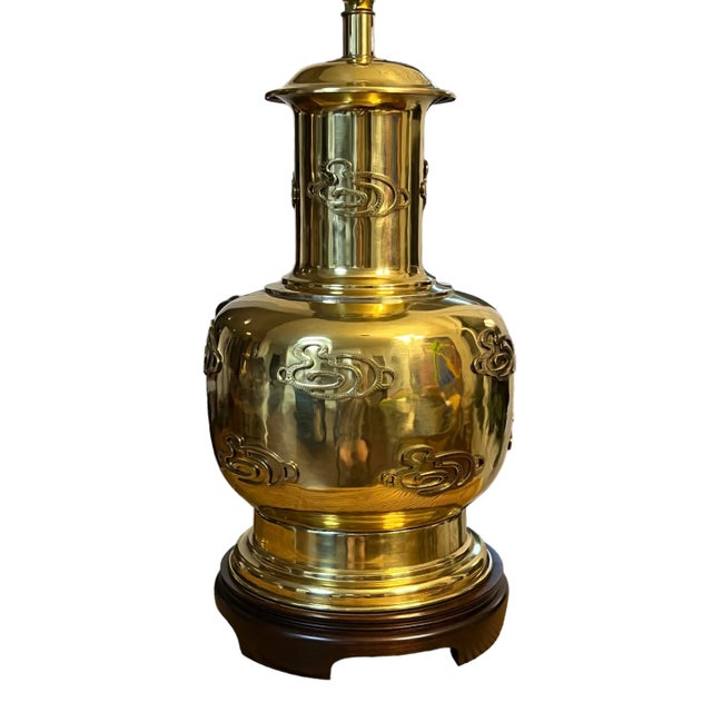 An elegant, Hollywood Regency table lamp by the renowned LaBarge Mirror Company. Most likely manufactured in Italy as most...
