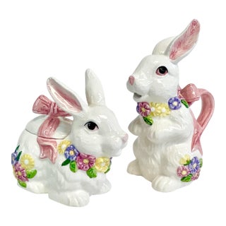 Mid-Century Trompe L’Oeil Hollywood Regency Majolica Bunny Creamer and Sugar Bowl - A Pair. For Sale