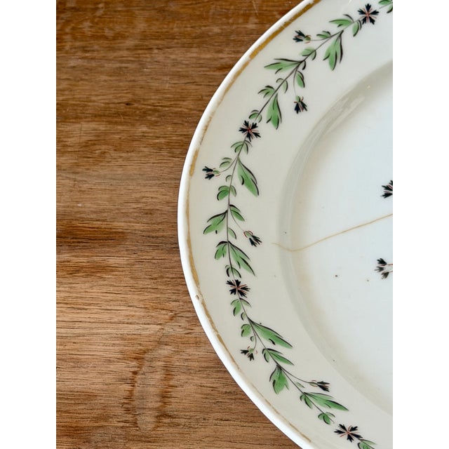 Late 19th Century 19th Century English Hand Painted Porcelain Serving Dish For Sale - Image 5 of 10