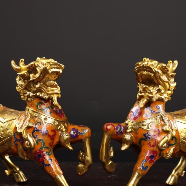 Pair of Vintage Cloisonné Enamel Bronze Qilin Statues Foo Dogs 6.3" For Sale - Image 4 of 9