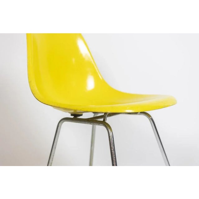Metal Desk Chairs by Charles & Ray Eames for Herman Miller, 1960s, Set of 6 For Sale - Image 7 of 13
