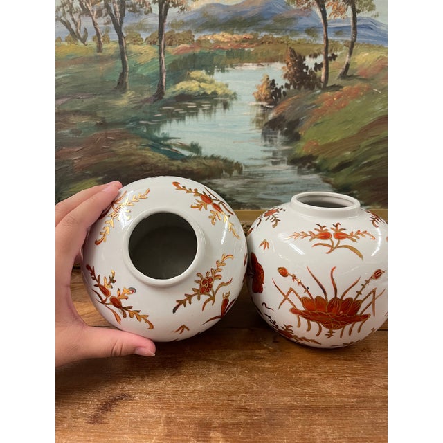 Pair of Vintage Japanese Porcelain Vases With Gilt Bird and Floral Decoration, Decorated in Hong Kong For Sale - Image 4 of 11