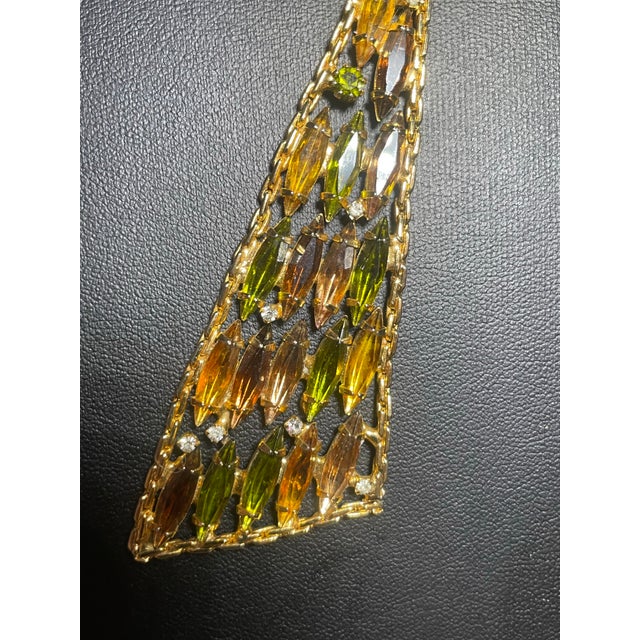 1960s MCM Jewelry by Alice Caviness Modernist Statement Necklace Autumnal Palette of Topaz, Olivine, and Amber. For Sale - Image 5 of 7