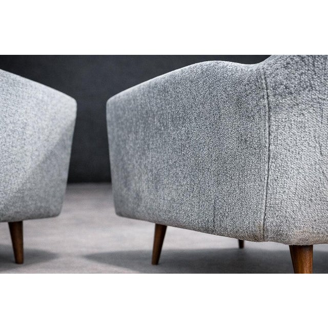 Pair of Armchairs in Hardwood & Light Blue Chenille, Giuseppe Scapinelli, 1950s For Sale - Image 10 of 11
