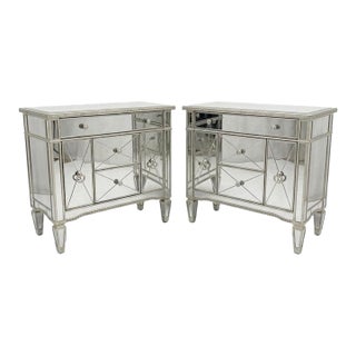 Elegant Pair of Vintage Mirrored Chests For Sale