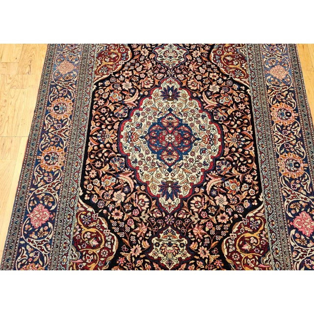 Vintage Persian Kashan Rug, Hand-Knotted Wool, Floral Pattern, Navy & Ivory, 5x7 For Sale - Image 13 of 18
