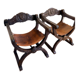 Vintage Savonarola Chairs – Carved Wood & Leather Sling Seats (Pair)