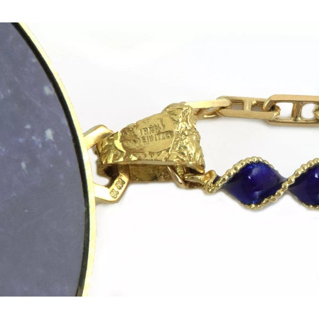Estate Lapis Enamel 18k Yellow Gold 3D Tiger Head Round Pendant & Chain For Sale In Miami - Image 6 of 8