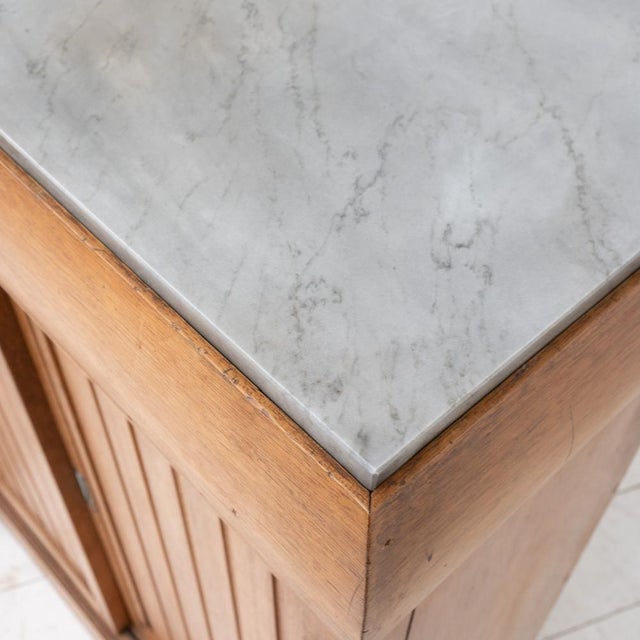 Vintage French Art Deco Bar in Walnut and Marble, 1920, in Flawless conditions. Designed 1920 to 1949