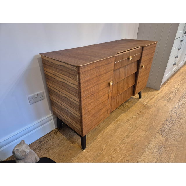 1960s Mid-Century Walnut Beehive Sideboard from Beautility, 1960s For Sale - Image 5 of 18