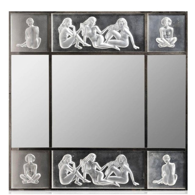 Clear crystal, chrome finish, large model colorless crystal dimensions: h 91.7 x l 91.7 x d 2.6 cm weight: 50.0 kg exposed...