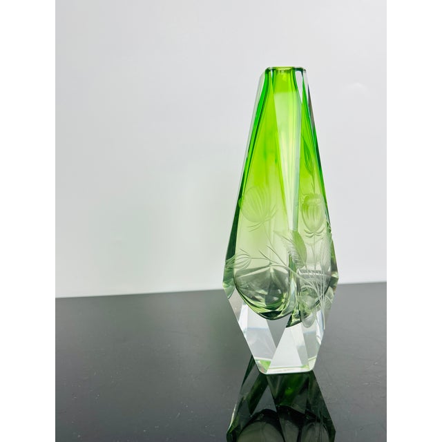Glass Green Uranium Art Glass Vase with Hand-Engraved Floral Décor from Moser Karlsbad, Czechoslovakia, 1920s For Sale - Image 7 of 10
